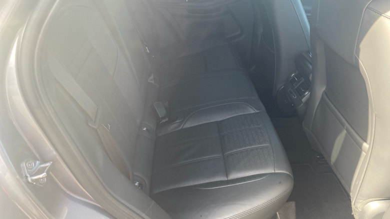 Land Rover Range Rover Evoque 1.5 P300e R-Dynamic HSE 5dr Auto Hatchback